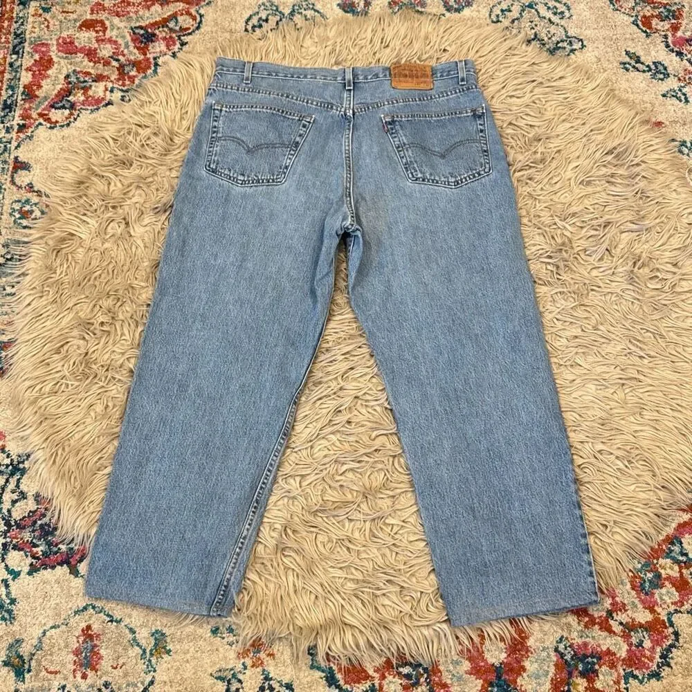 Vintage Levi’s 550 jeans 42x30